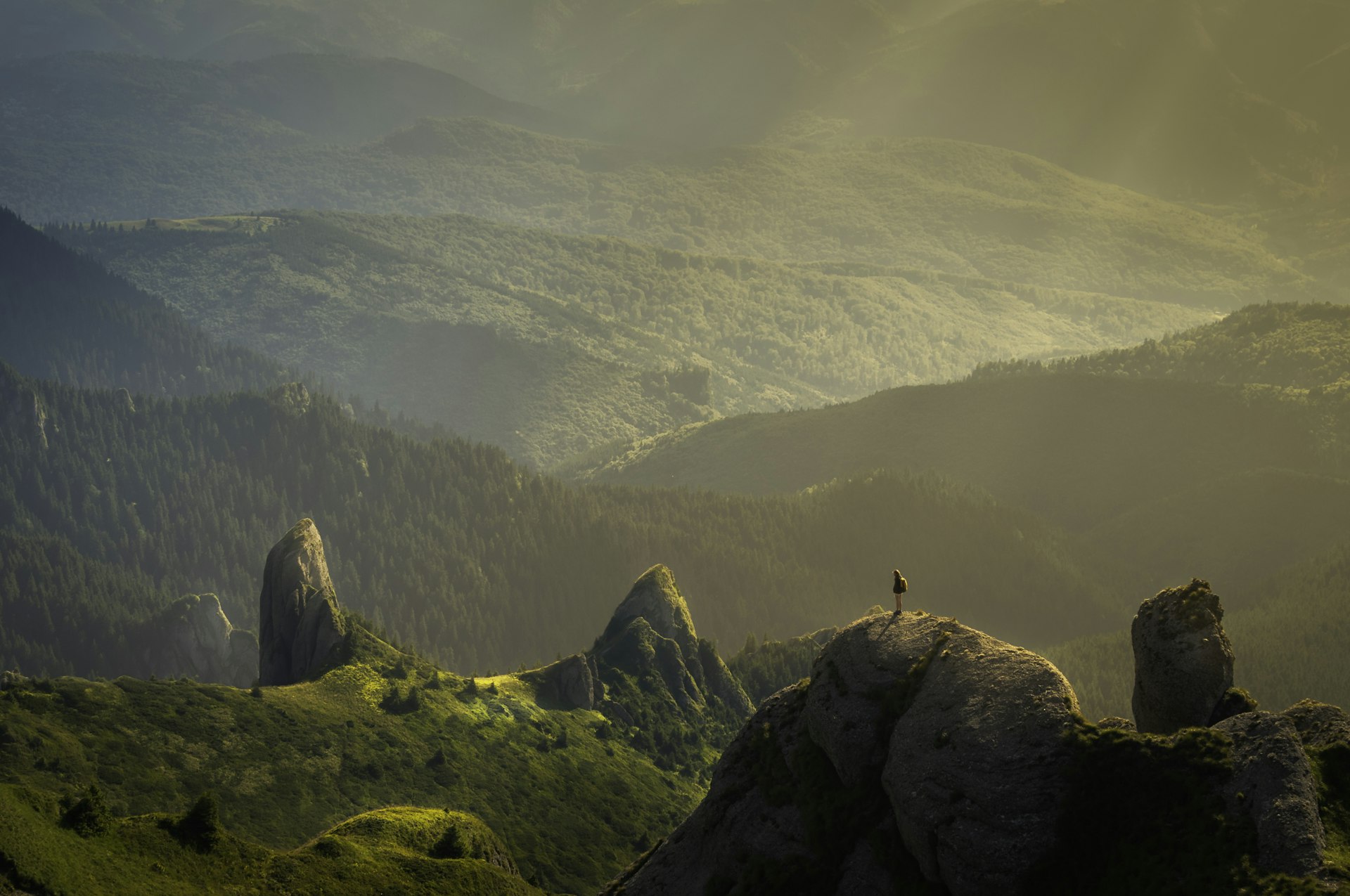 02-green-hills